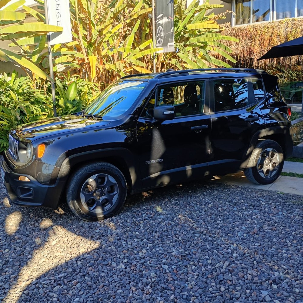 Jeep RENEGADE SPORT — foto 4